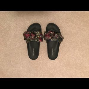 Steve Madden sandals